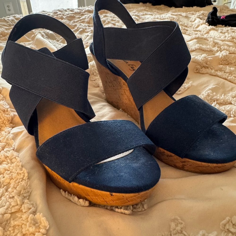 American Eagle Navy Wedge Sandals